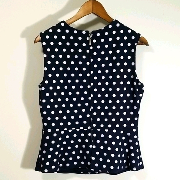 Peter Nygard Poka Dot Top - Picture 2 of 5
